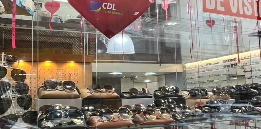 Dia dos Namorados aquece comércio de Barra Mansa e consumidores concorrem a prêmios
